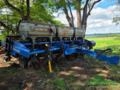 Plantadeira New Holland PL 6013 (12 Linhas de 50 - Monitor de Sementes) Imagem Plantadeira New Holland PL 6013 (12 Linhas de 50 - Monitor de Sementes)