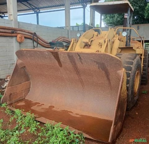 Pá Carregadeira Caterpillar 966R ANO 1985 Imagem Pá Carregadeira Caterpillar 966R ANO 1985
