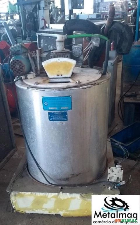 Maquina Gelo escama industrial Frigostrella HGA 30P - C6300 Imagem Maquina Gelo escama industrial Frigostrella HGA 30P - C6300