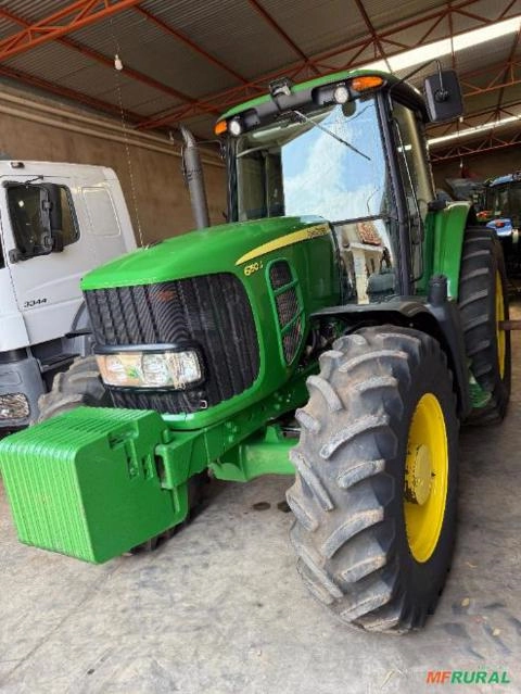 Trator John Deere 6150J – Ano 2023 Imagem Trator John Deere 6150J – Ano 2023