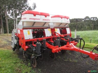 Plantadeira Jumil Magnum 3060 PD - 7 Linhas - Ano 2022 Imagem Plantadeira Jumil Magnum 3060 PD - 7 Linhas - Ano 2022