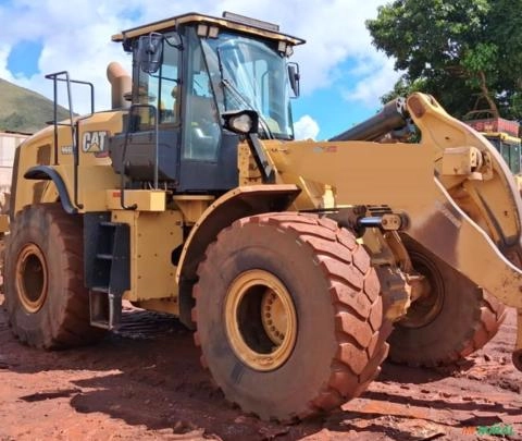 PÁ CARREGADEIRA CATERPILLAR, MODELO 966L, ANO 2020, ÚNICO DONO, NF DE ORIGEM, COM 14.000 HORAS Imagem PÁ CARREGADEIRA CATERPILLAR, MODELO 966L, ANO 2020, ÚNICO DONO, NF DE ORIGEM, COM 14.000 HORAS